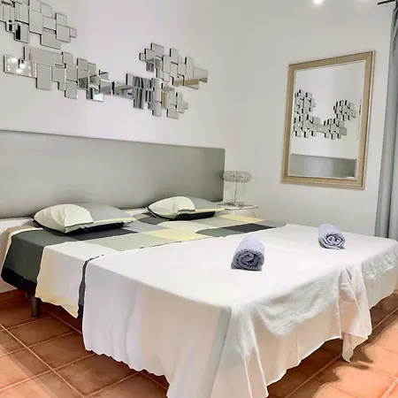 דירה Americas 2br, Pool & Garden, Close To Beach, La37