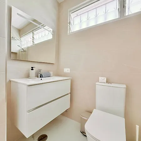 דירה Americas 2br, Pool & Garden, Close To Beach, La37