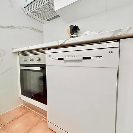 Americas 2br, Pool & Garden, Close To Beach, La37 Apartmán Playa de las Americas (Tenerife)