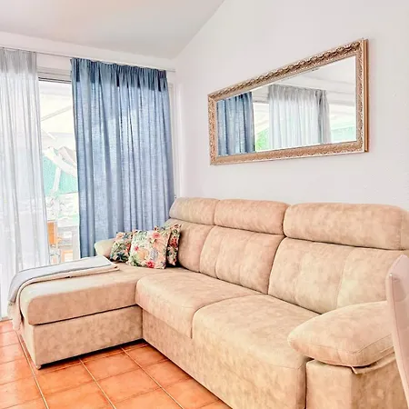 Americas 2br, Pool & Garden, Close To Beach, La37 *