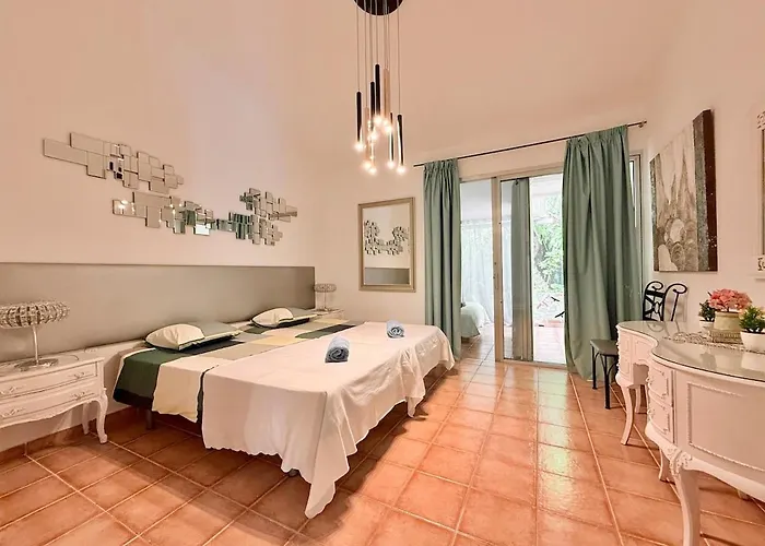 Americas 2br, Pool & Garden, Close To Beach, La37 Apartmán